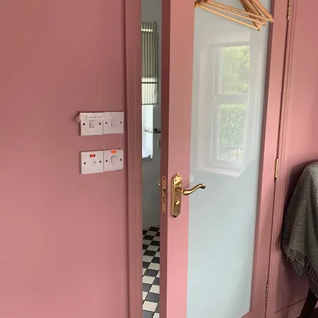 בית הארחה Boutique Private Entrance *
